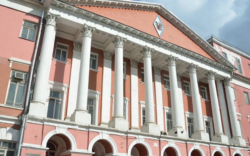 «Дом.РФ» за ₽610,6 млн выставил на торги усадьбу XVIII века в Москве «Дом.РФ» за ₽610,6 млн выставил на торги усадьбу XVIII века в Москве